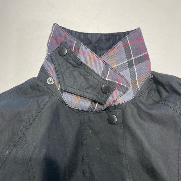 Barbour Beadnell Women’s size 6 waxed canvas Jacket - Picture 14 of 16